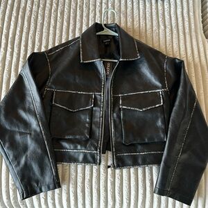 BOOHOO PETITE VINTAGE LOOK FAUX LEATHER POCKET DETAIL JACKET